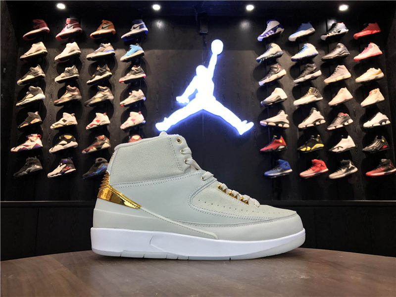 Air Jordan 2 Retro Quai 54 866035 001